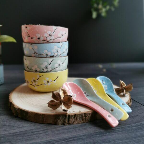 Set of 4 Japanese-Chinese Style Rice Bowls + 4 Spoons with Beautiful Gift Box - Image 2