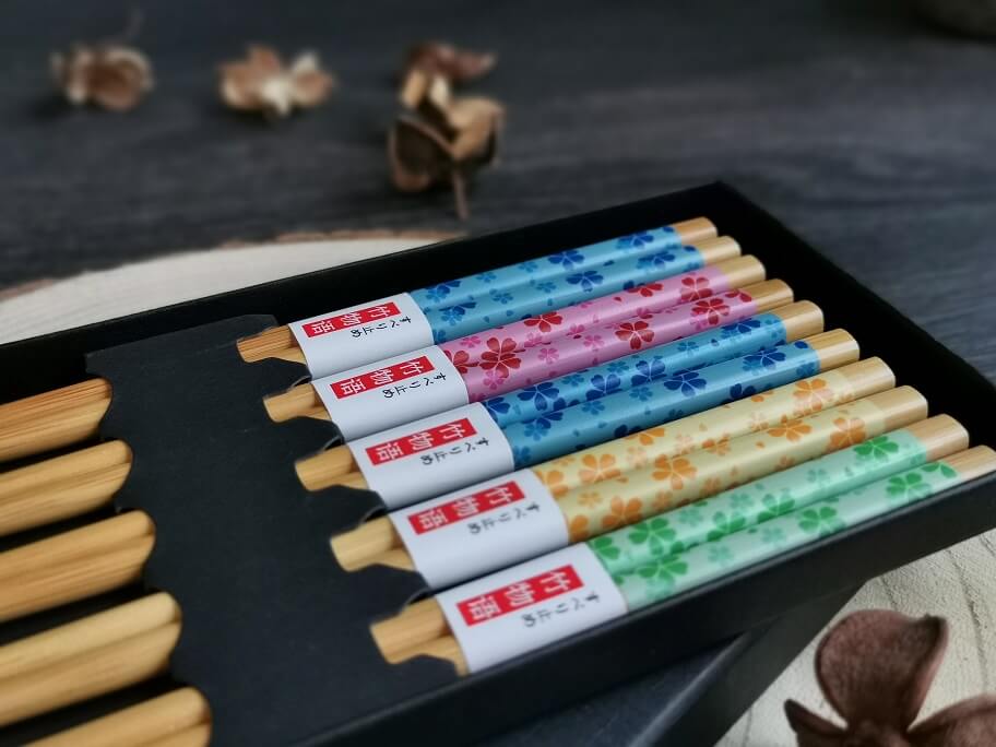 5 Pairs Set Blossom Japanese Chinese Style Wood Chopsticks with Gift box