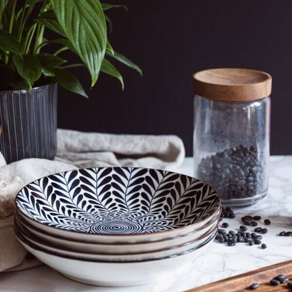 Japanese-Chinese Ceramic Round Plate Set- 4 Pieces Set - Image 4